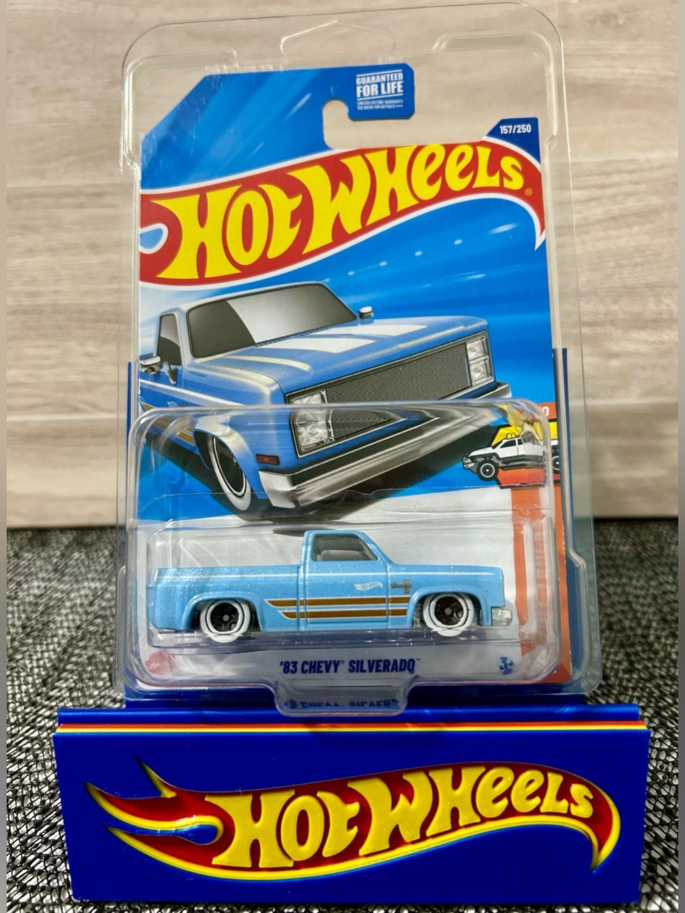Hot Wheels 83 Chevy Silverado